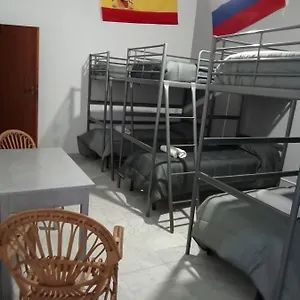 Dama Hostelbb Хостел Неаполь